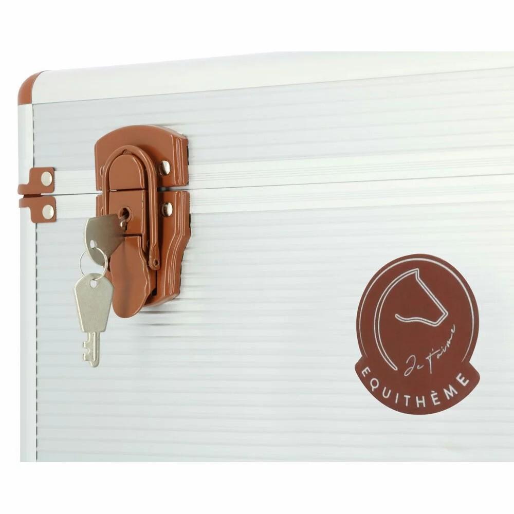 product/e/q/equitheme_700011001_3.jpg