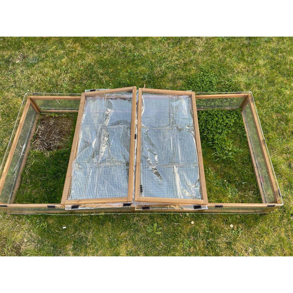 product/r/e/reptiles-planet_rp876031_transparent_2.jpg
