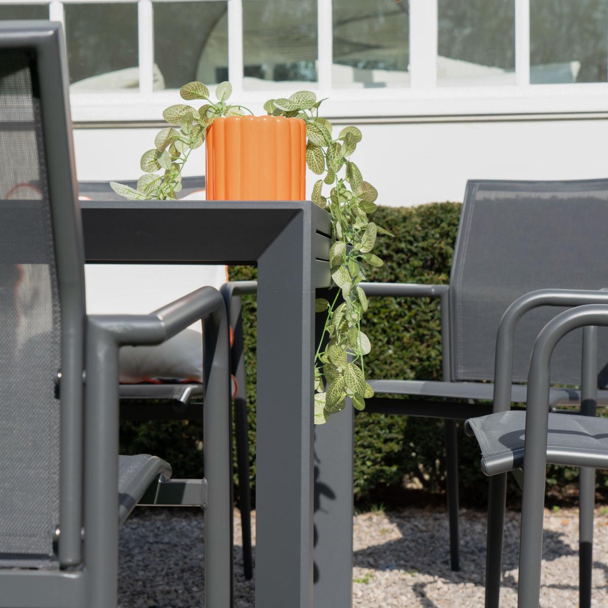 product/w/i/wilsa-garden_600821_gris_3.jpg