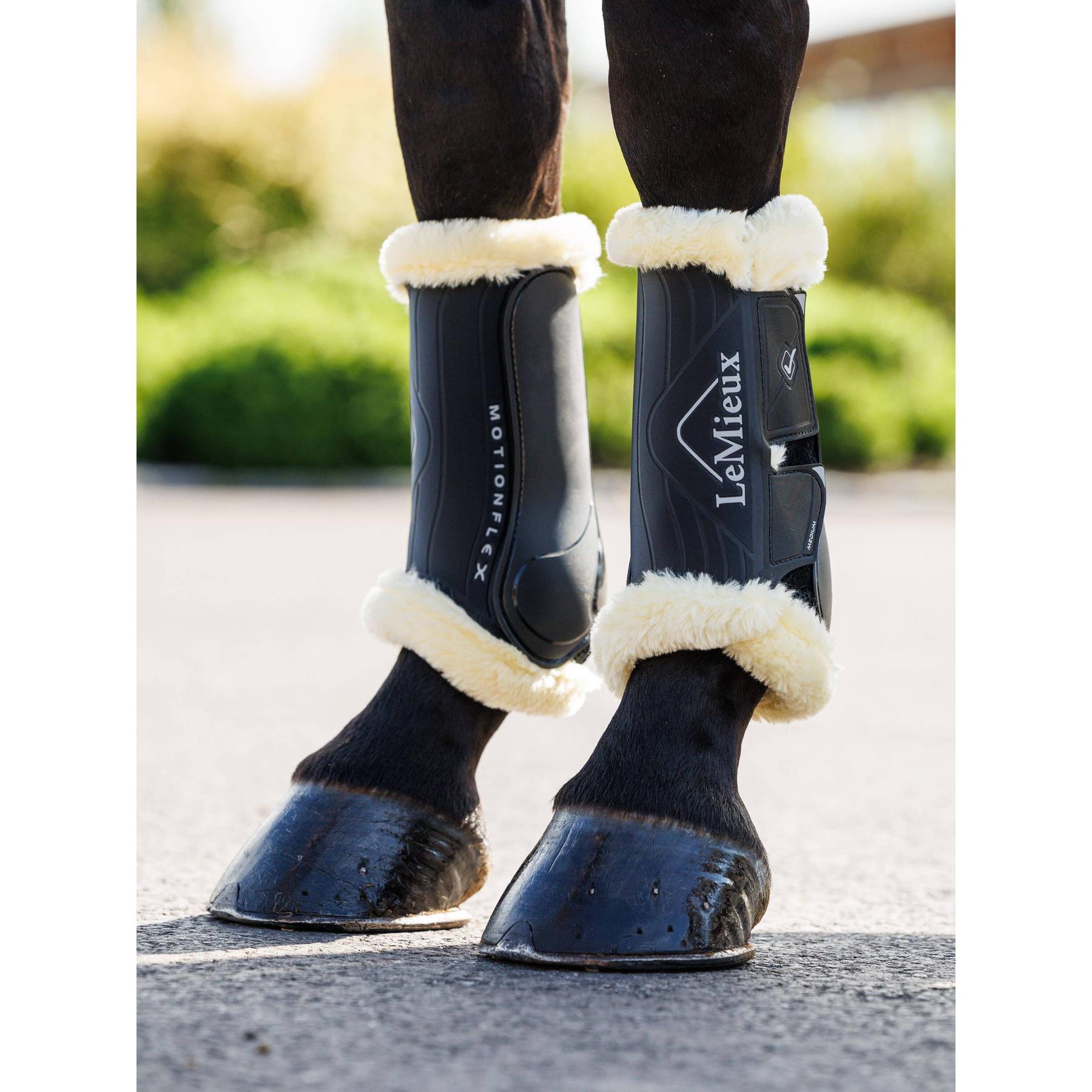 product/l/e/lemieux_it04773004_black-natural_4.jpg