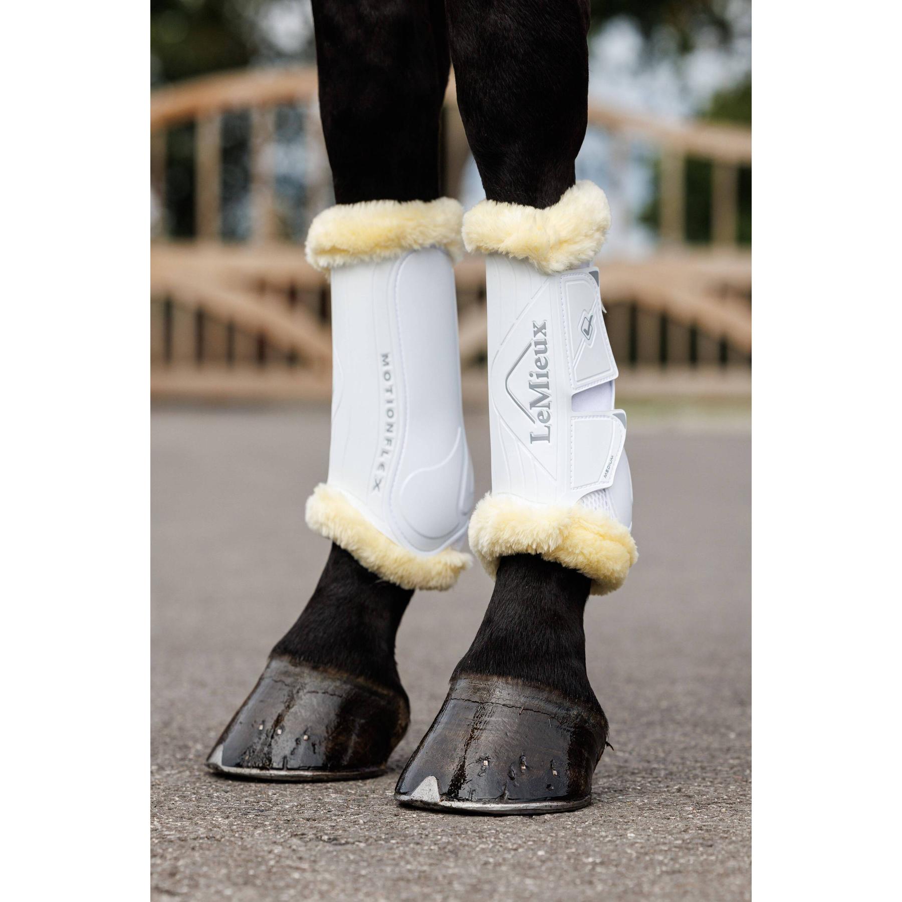 product/l/e/lemieux_it04776004_white-natural_4.jpg