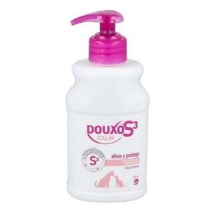 8131530-shampoing-pour-chien-et-chat-ceva-douxo-s3-calm-blanc