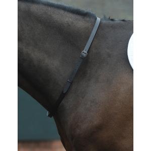 589726-sangle-de-cou-pour-cheval-kincade-brown
