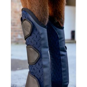 product/l/e/lemieux_it05032007_navy_3.jpg