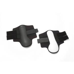 rt316anb-guetres-posterieures-pour-cheval-en-plastique-racing-tack-black-white